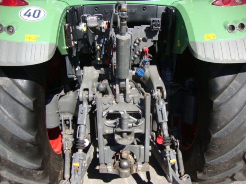 2015 Fendt 724 Vario S4 Profi Plus - Image 3