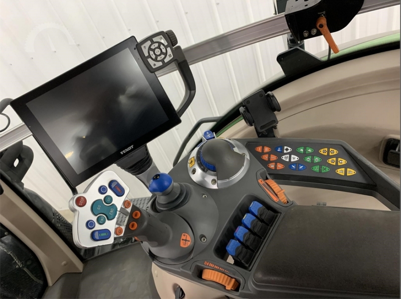 2016 Fendt 828 Vario Profi Plus - Image 3