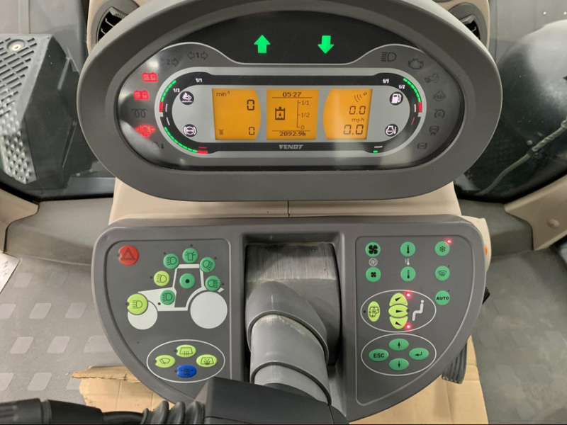 2016 Fendt 828 Vario Profi Plus - Image 4